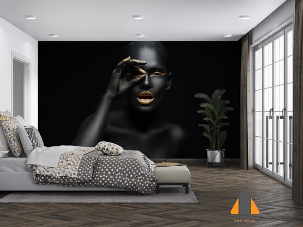 Gold_Ebony Lady Gesture