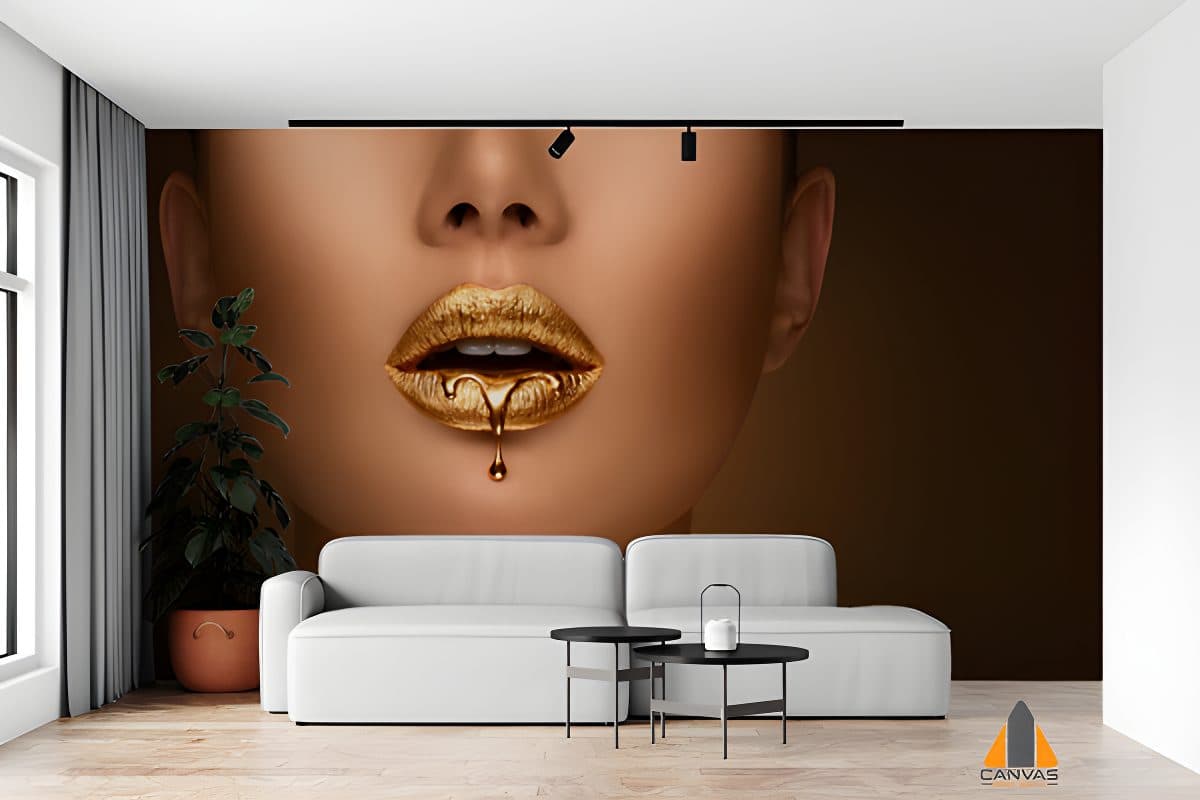 Caramel on Gold lips Wallpaper