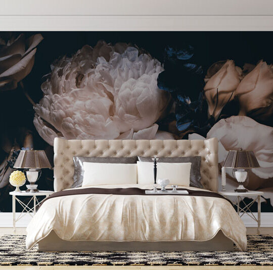 Bedroom--Wallpaper---Flowers---Peony