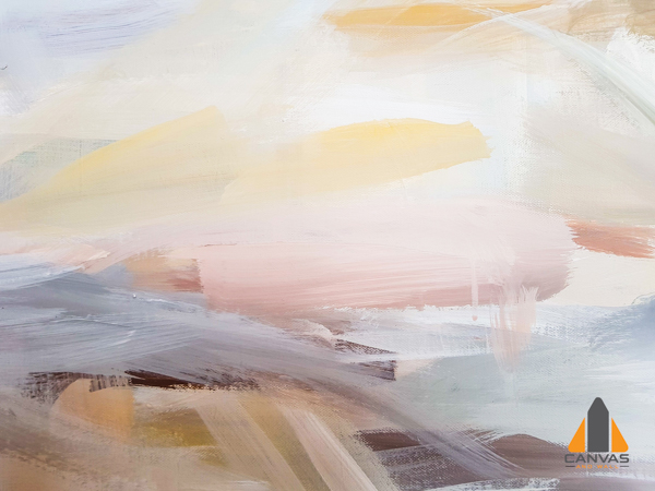 Light yellow and white brushes